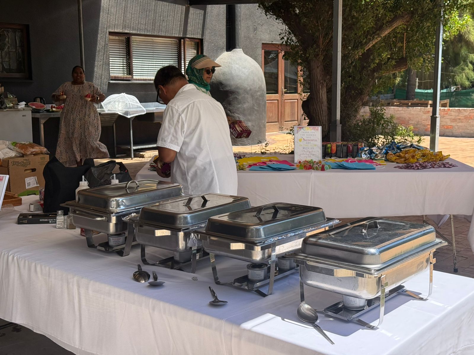 Food & gathering 1